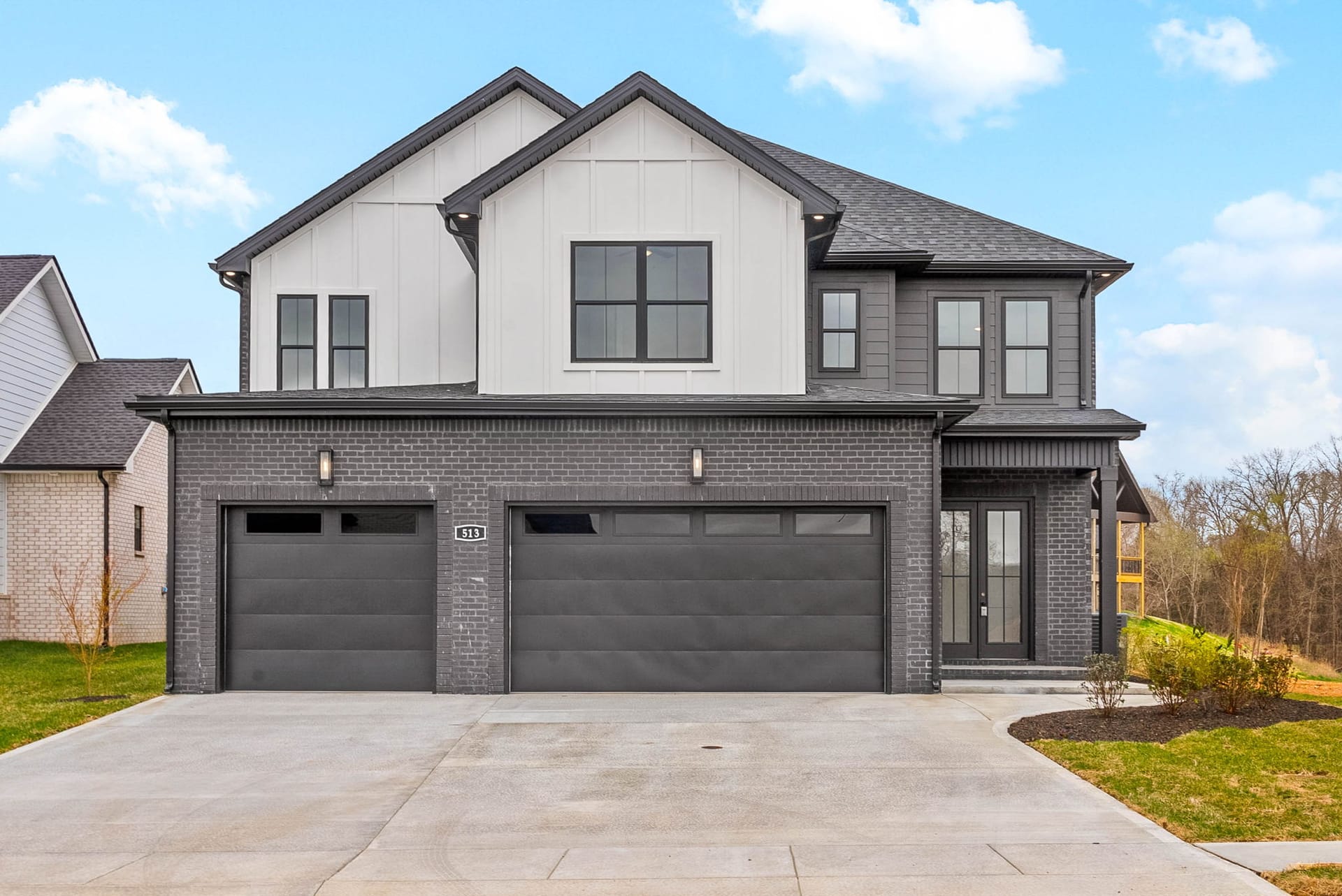 513 Foxglove Ln
